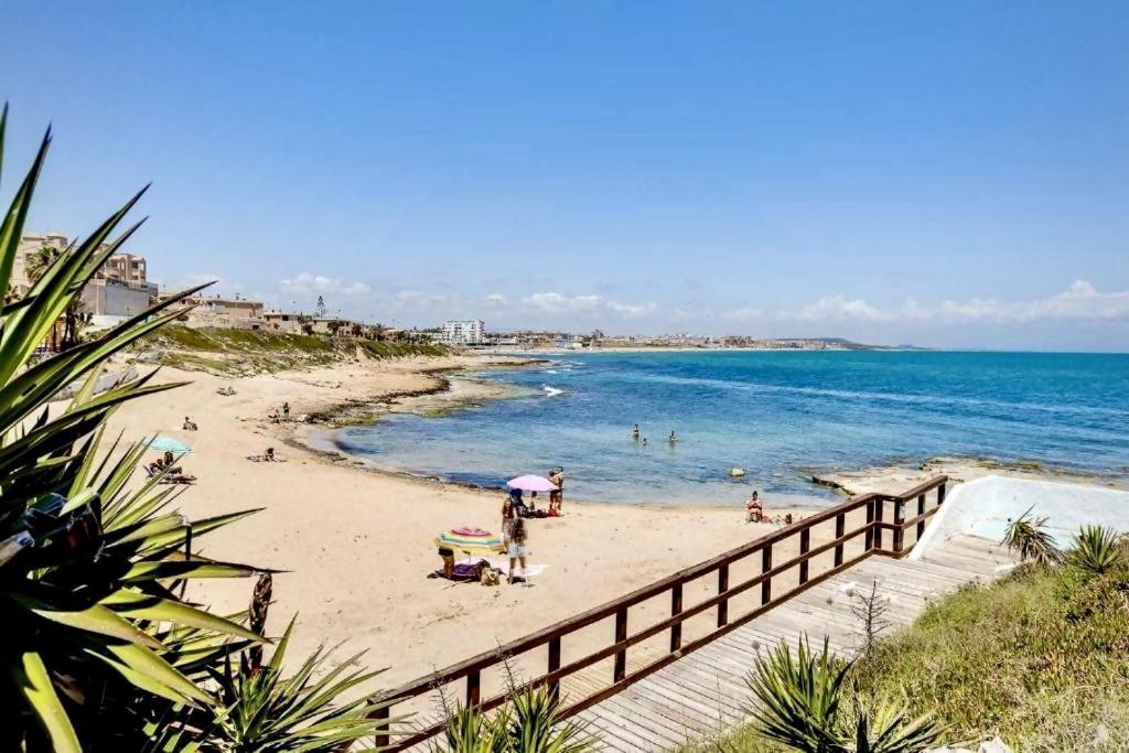 Apartamento Con Vistas Al Mar En Cabo Cervera تورّيفيِخا المظهر الخارجي الصورة
